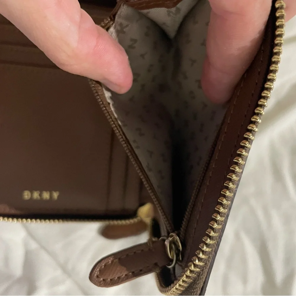 DKNY Small Bryant Brown Monogram Zip-Around Leather Wallet - Picture 8 of 8